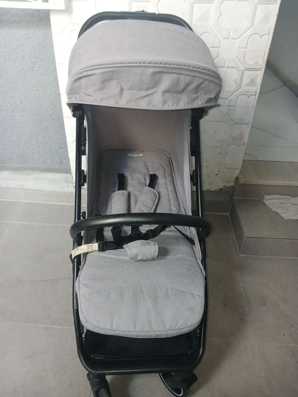 Carrinho de bebê burigotto wow, bem concervado cinza - Foto 2