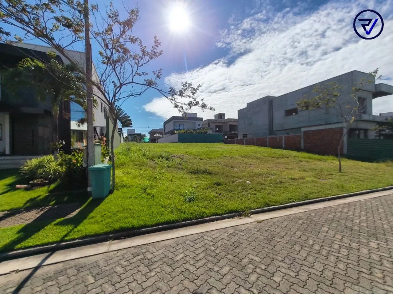 OPORTUNIDADE PARA CONSTRUTOR E INVESTIDOR - Foto 2