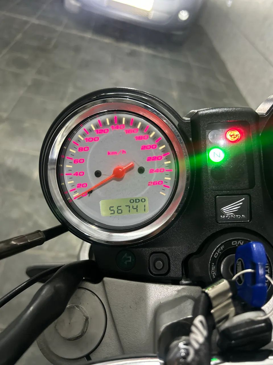 Hornet 600 - Foto 2