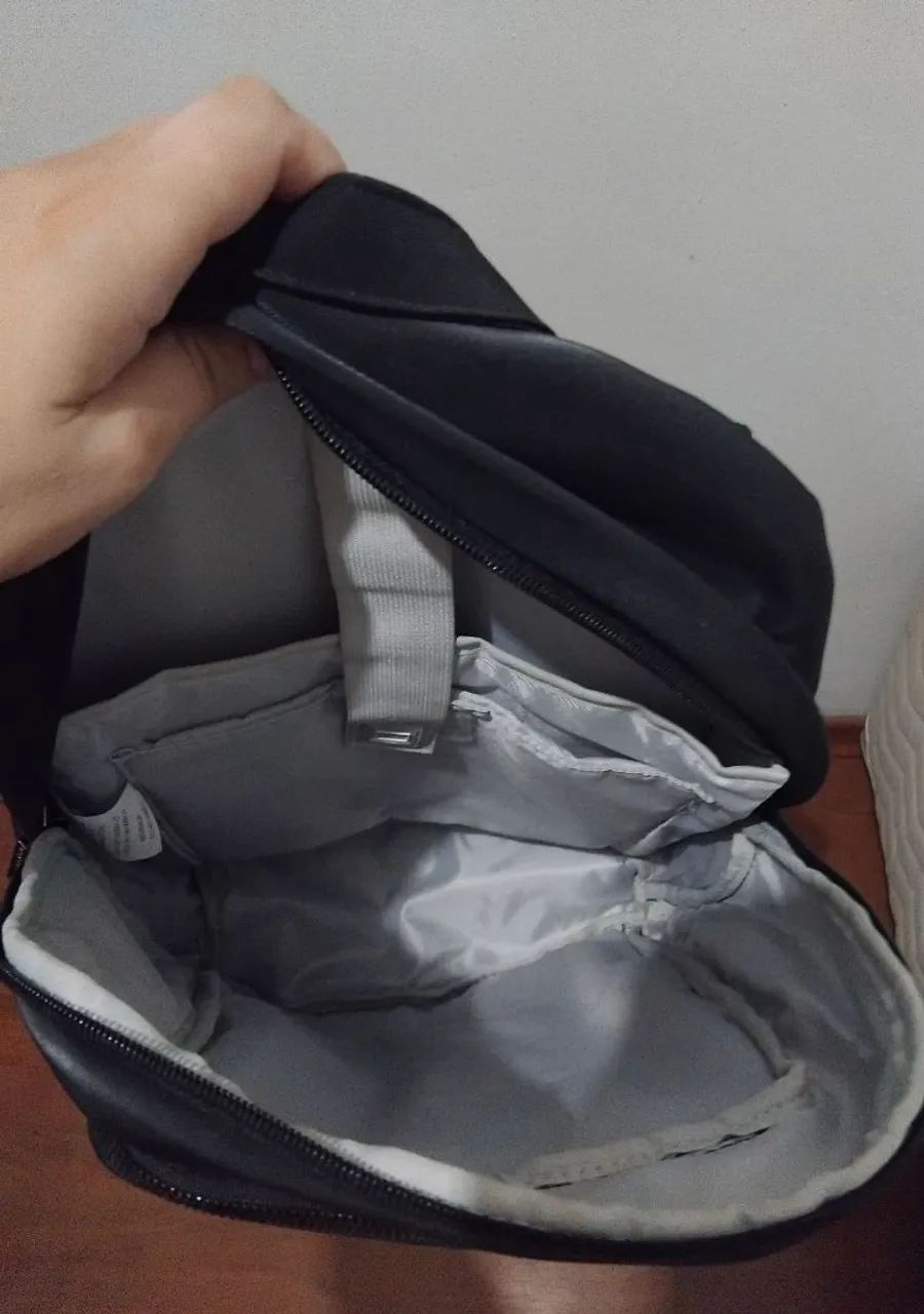 Mochila preta  notebook - Foto 2