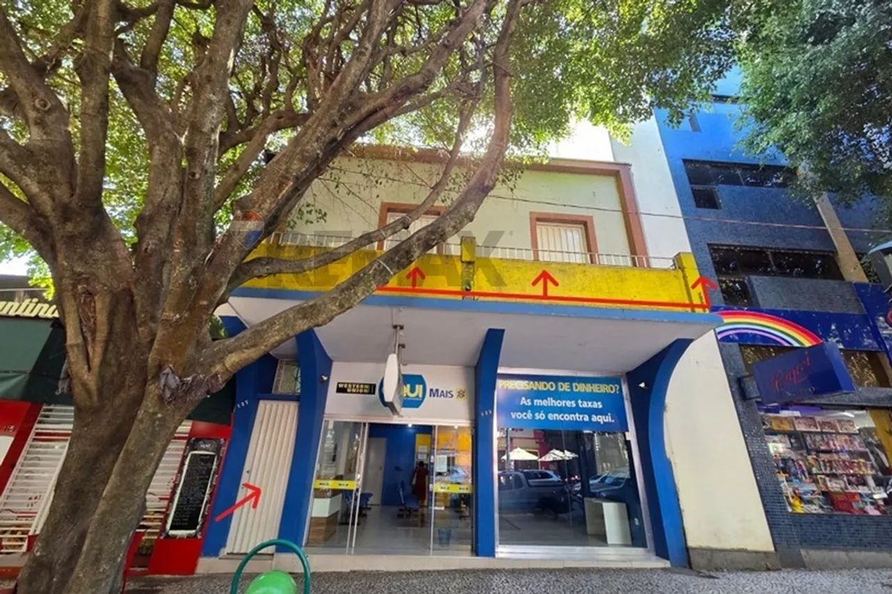 Sala Comercial de 110 m² no Centro de Poços de Caldas