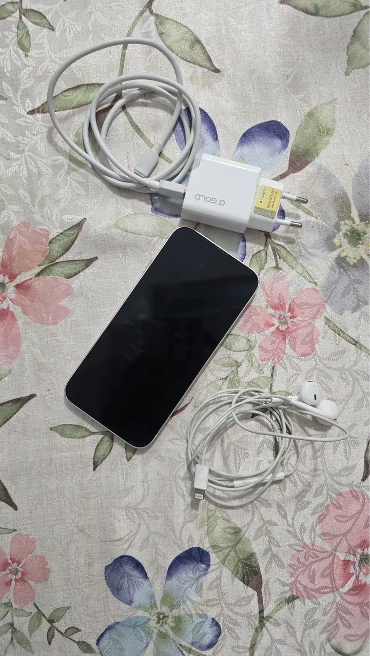IPHONE 13 - Foto 5