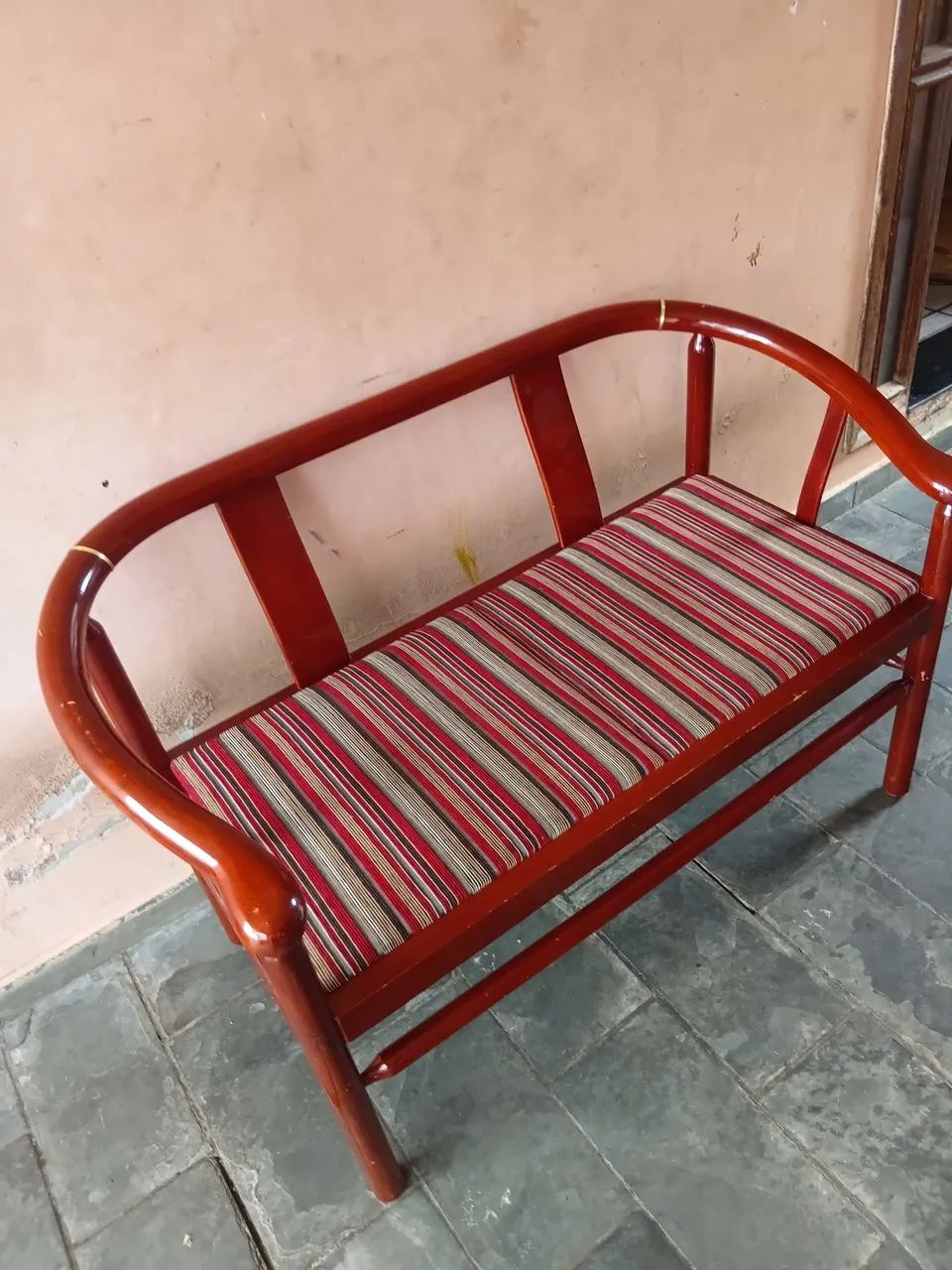 Namoradeira em mogno madeira maciça só $190 entrego - Foto 4