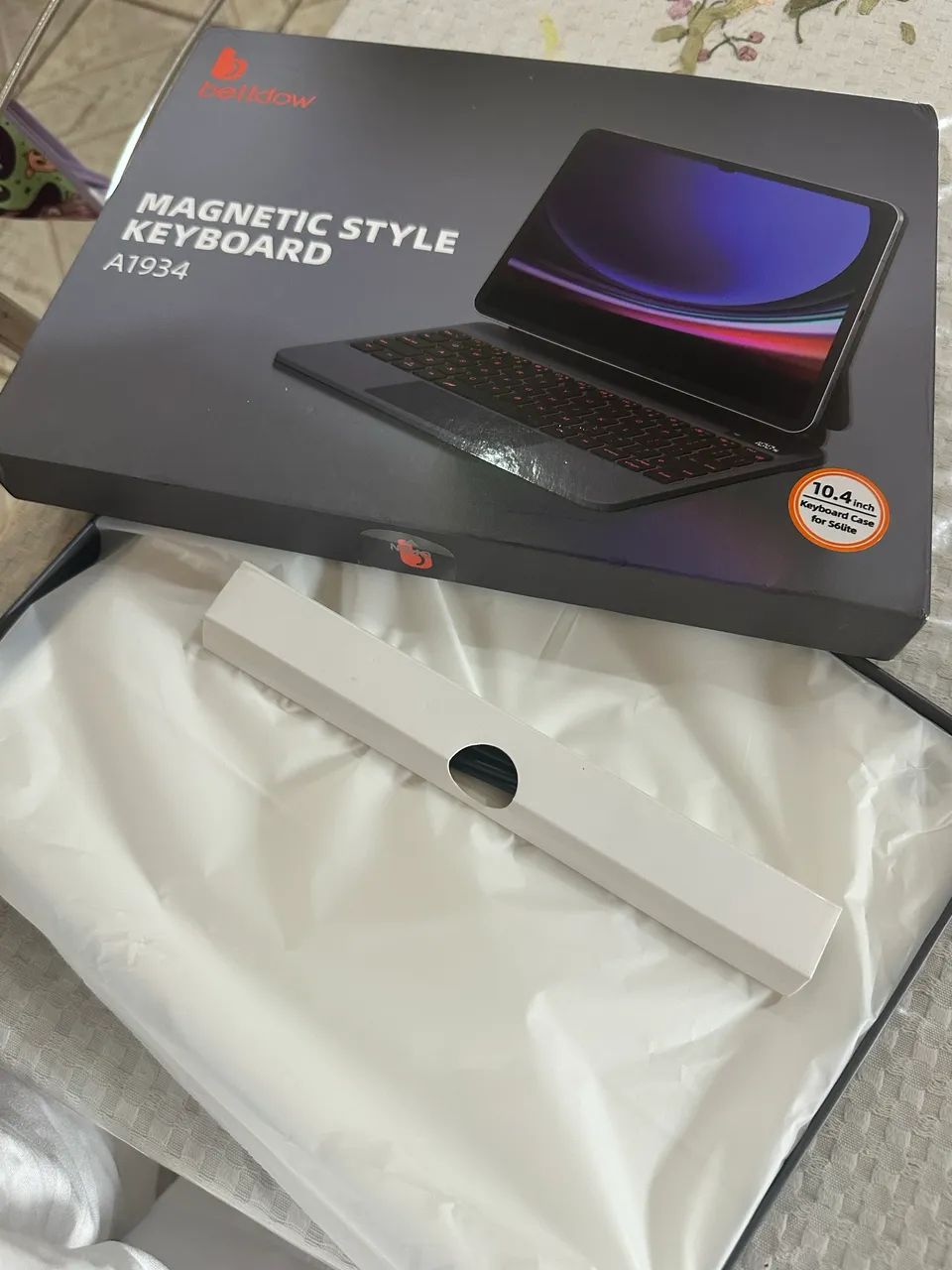 Capa magnética com teclado e mousepad Bettdow para Samsung Tab S6 Lite  - Foto 2