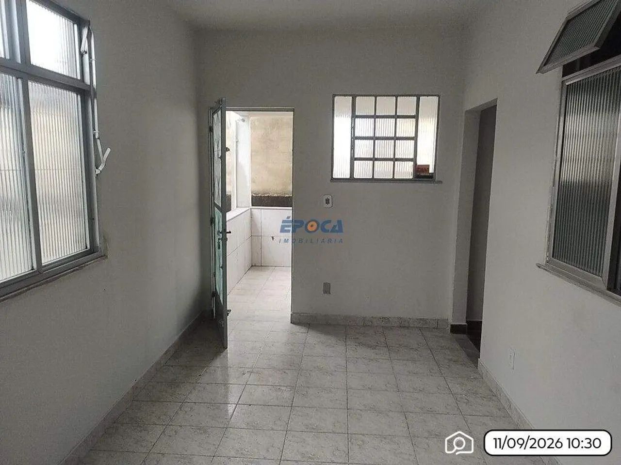CASA EM BENTO RIBEIRO, 2 QUARTOS, ÁREA EXTERNA E VARANDA!!