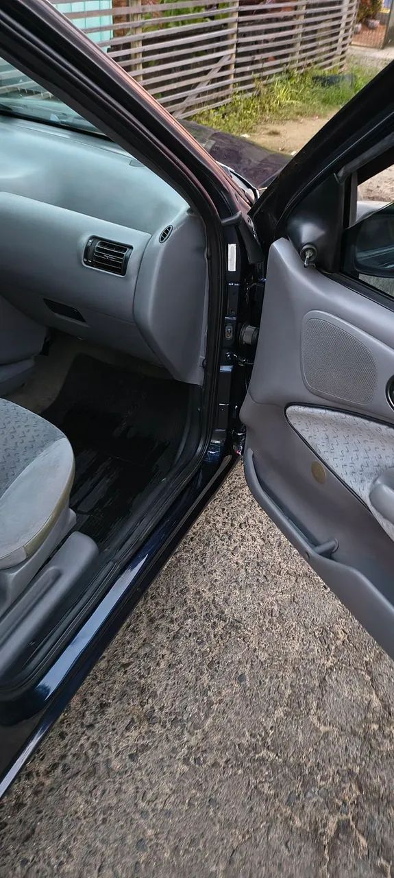 Ford Escort GL 1.6 MPI 2001 - Foto 2