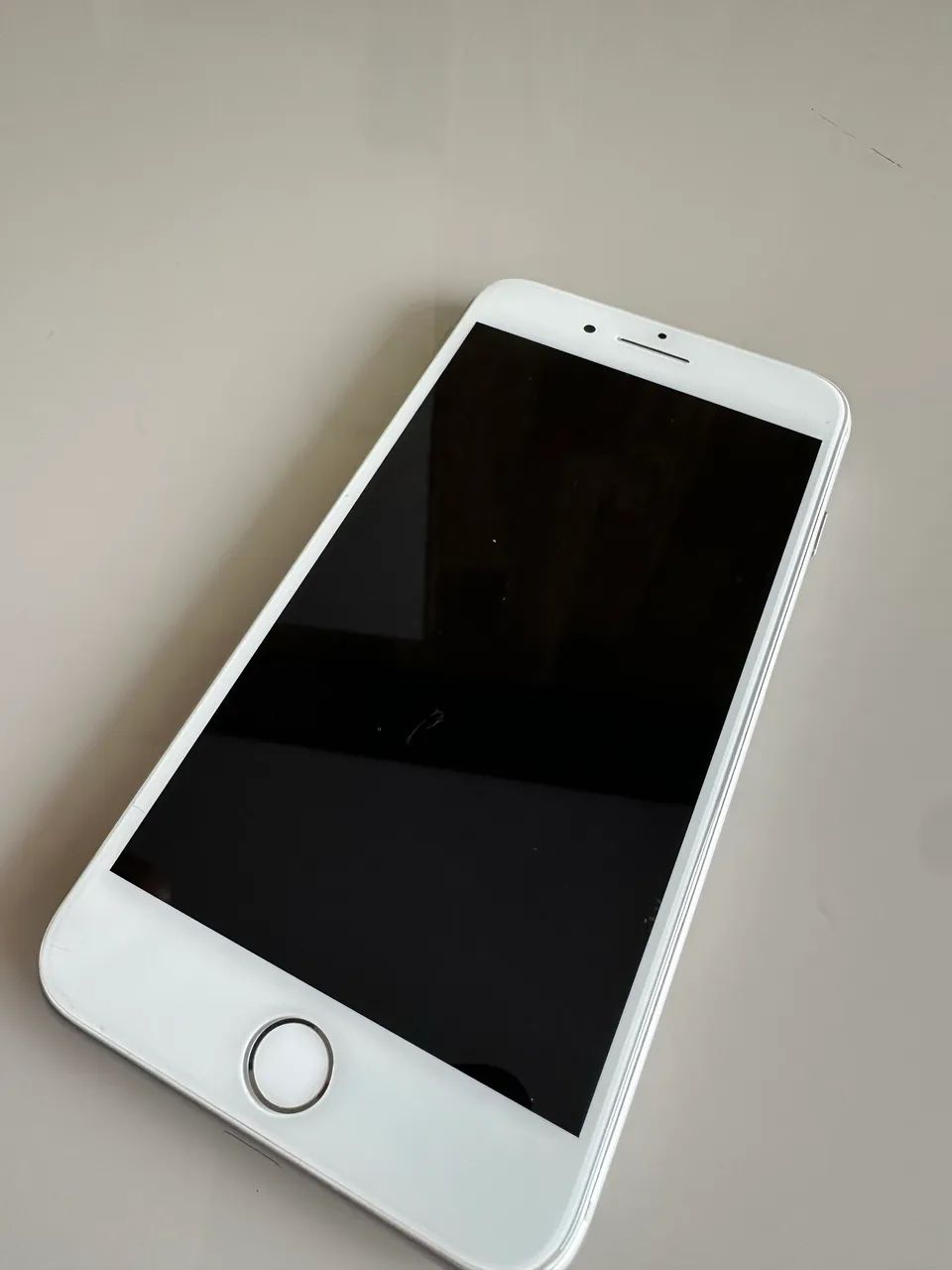 iPhone 8 Plus 64GB 