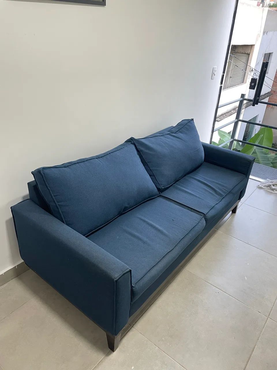 Sofá 2 lugares azul - Foto 2