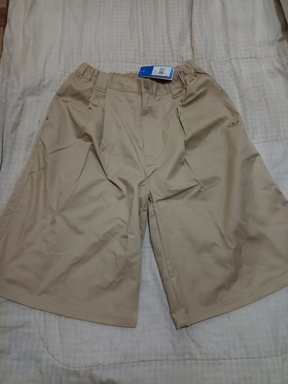 Bermuda largo adidas original tamanho M (oversize) - Foto 3