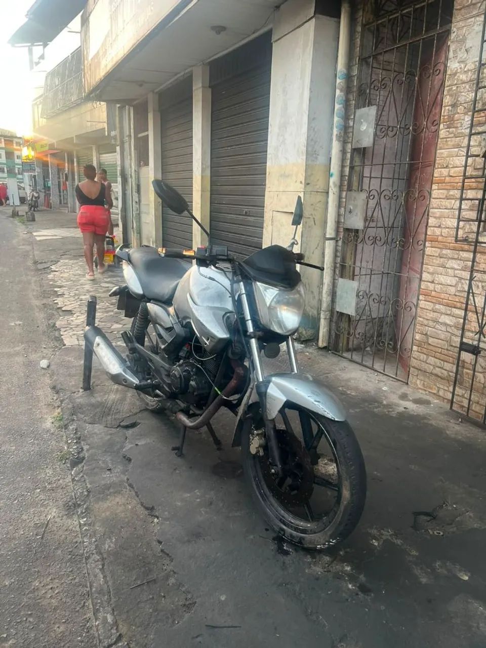 Moto Apache - Foto 2