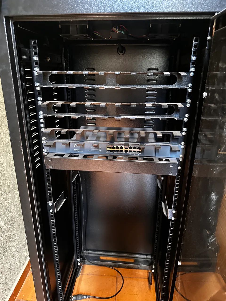 Rack Piso Servidor 5 - Foto 2