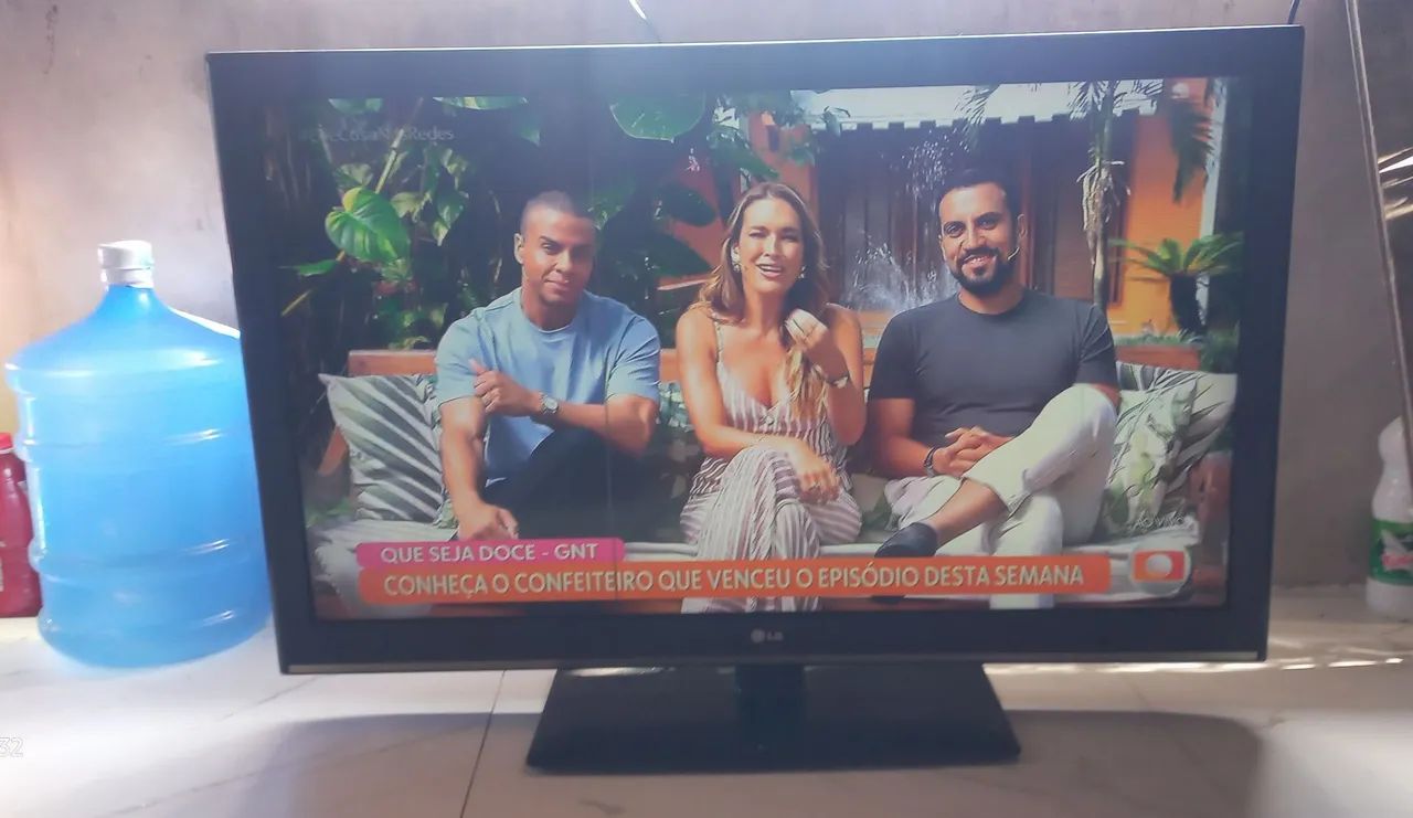 Vendo TV Lg 55 polegadas 350 reias menor valor em perfeito estado pra vender hj - Foto 2