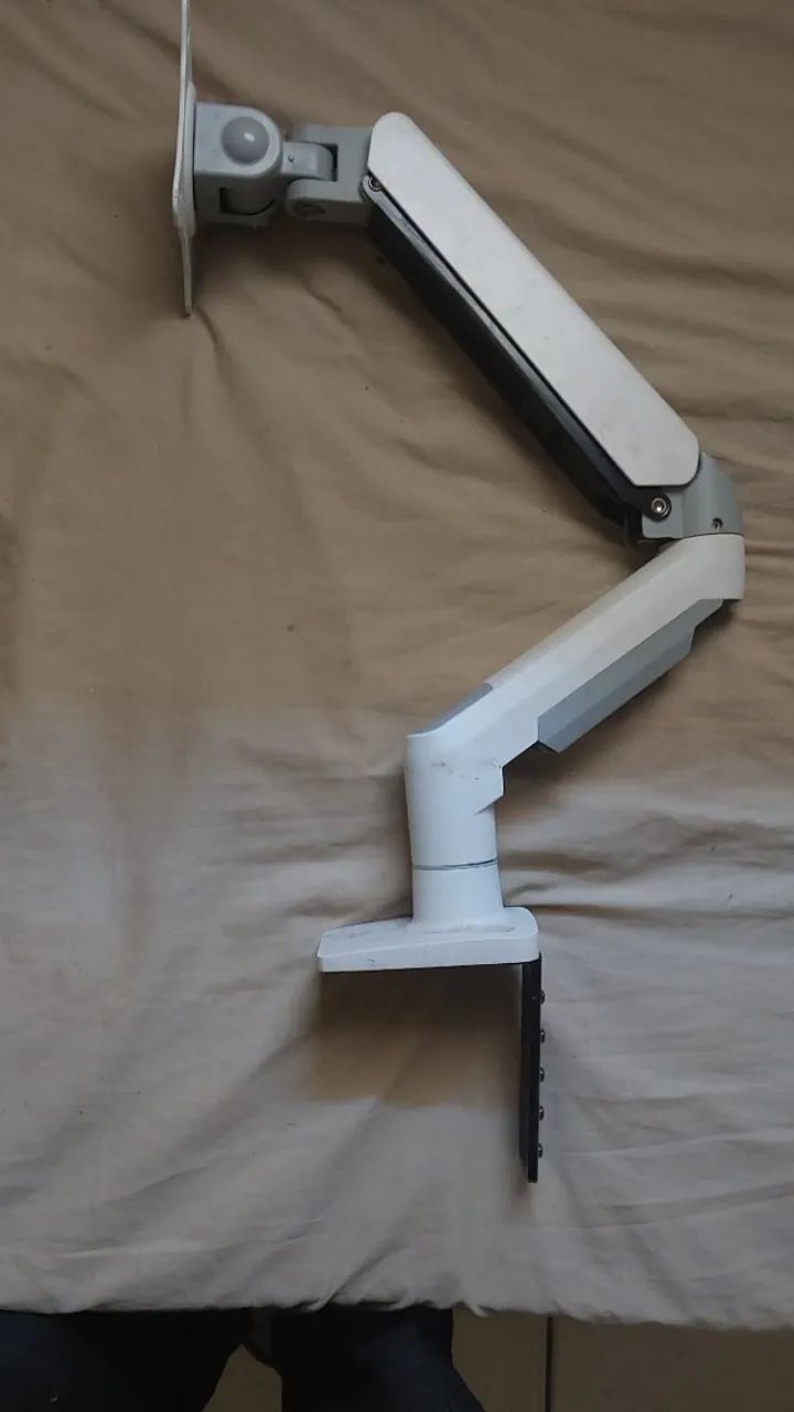 Braço articulado branco