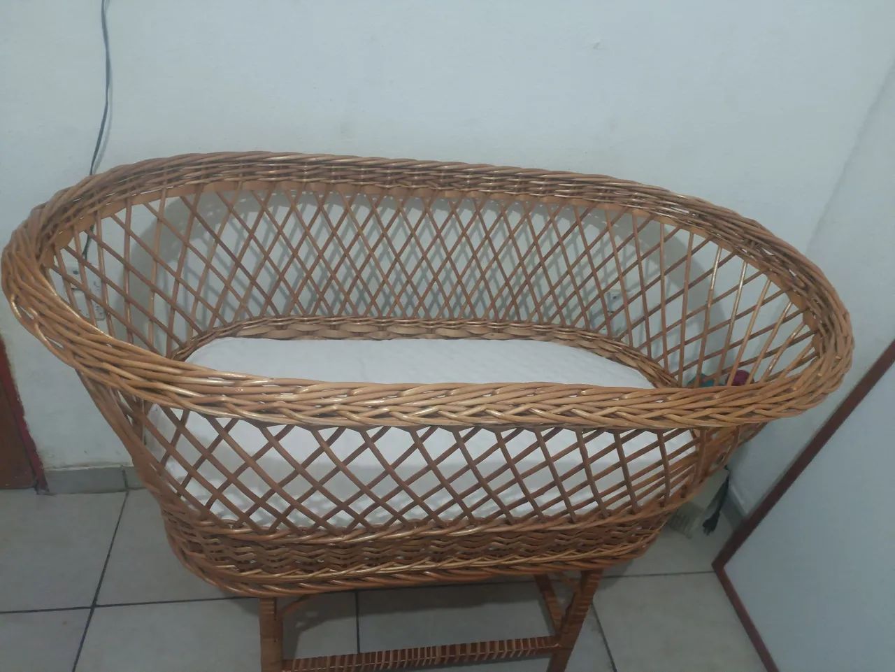  Berço Moisés em artesanato com com colchão  - Foto 2