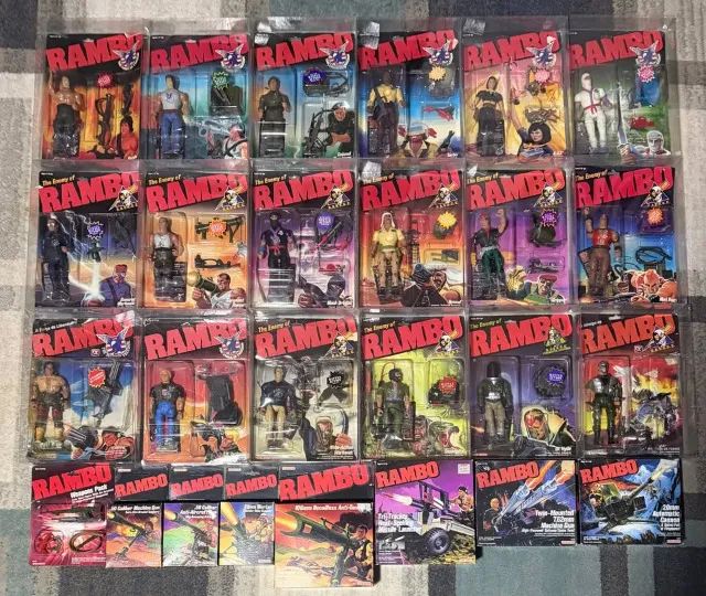 Coleção completa Rambo Coleco / Glasslite com 18 bonecos e 8 armas extras