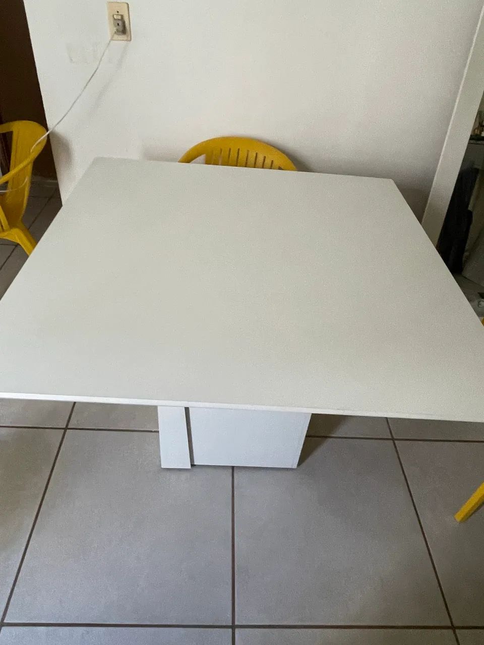 Mesa branca  - Foto 2