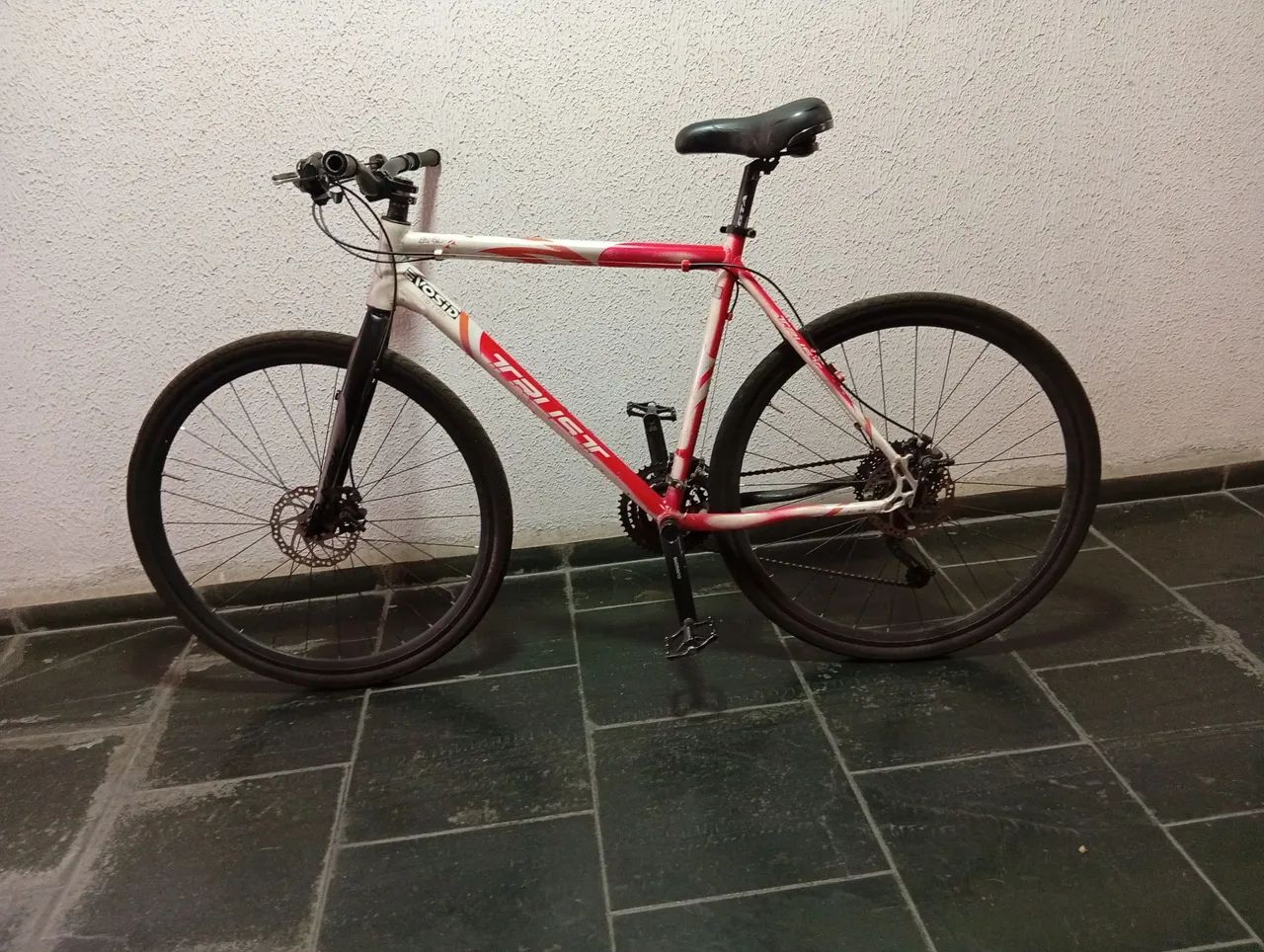 Bicicleta aro 29 alumínio Shimano  - Foto 2