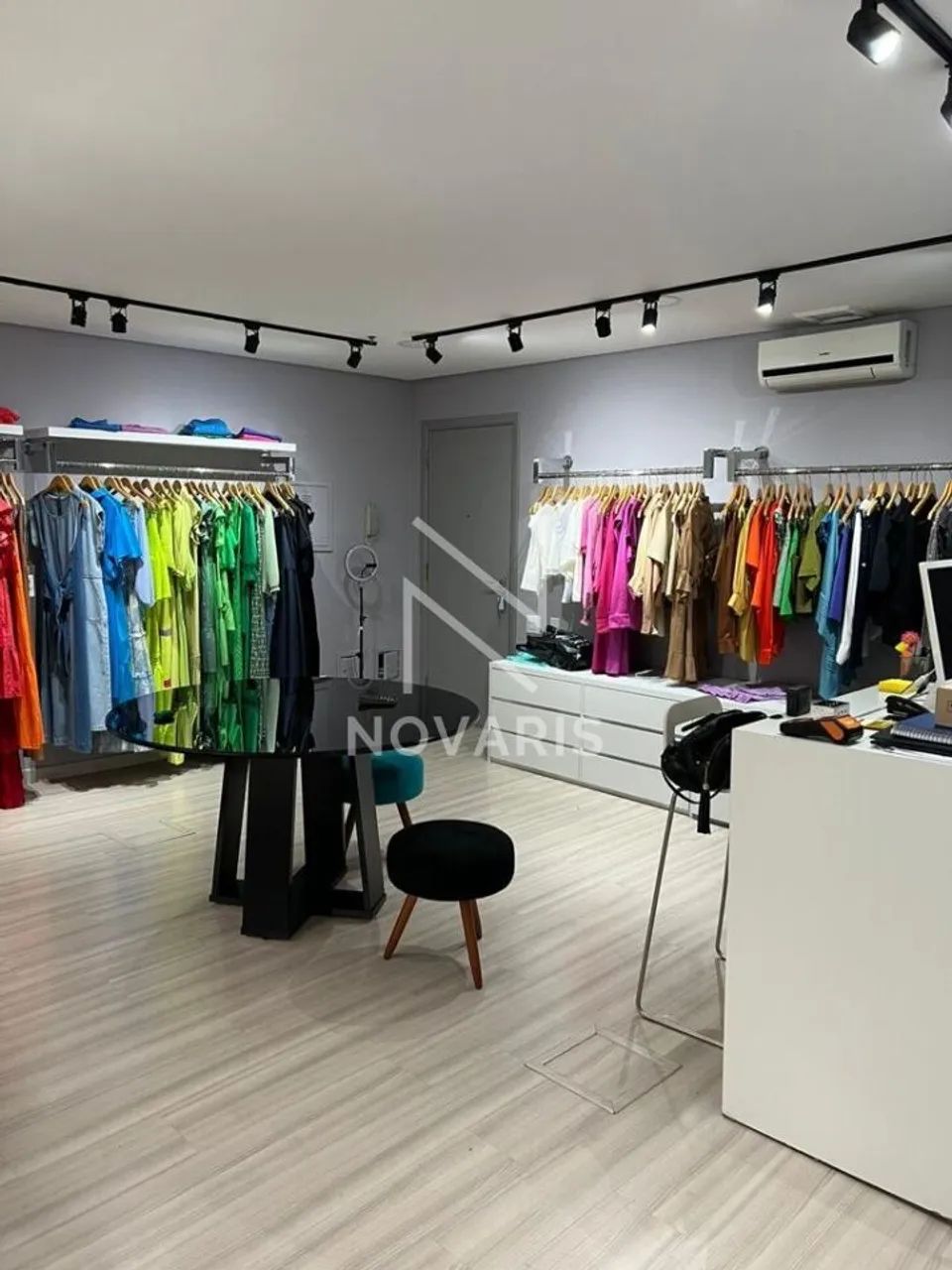 Sala Comercial para Locação no Condomínio Columbus Tower