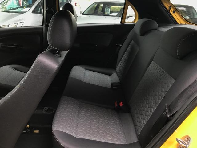 Vw - Volkswagen Gol Track 1.0 8v Flex (Único Dono, Completo, Imposto 2019 Pago) - Foto 16