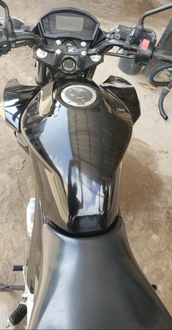CB 250cc Twister - MUITO Nova - Foto 6
