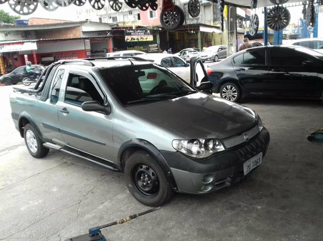 Strada 1.8 IPVA 2019 pago *