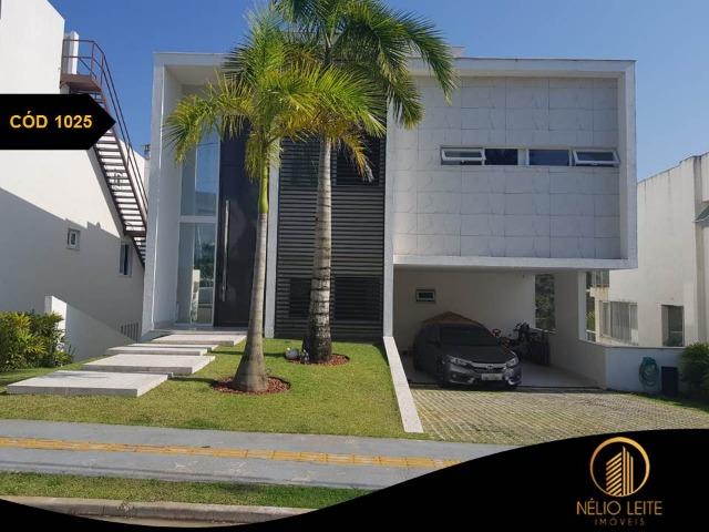 Casa em Alphaville 2 com 4/4 suítes e 500m²