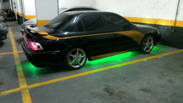 Toyota Corolla 1.8 97 tuning personalizado motor novo