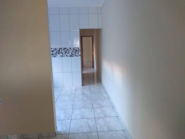Casa Nova de meio lote Minha Casa Minha Vida (Todas as portas e janelas de blindes) - Foto 8