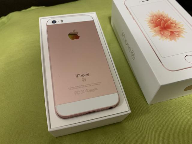 IPhone SE 128GB zero na caixa com nota fiscal - Foto 4