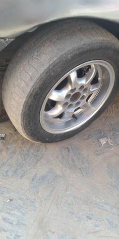 Rodas aro 14 ,175/70/14 troco em todas 15