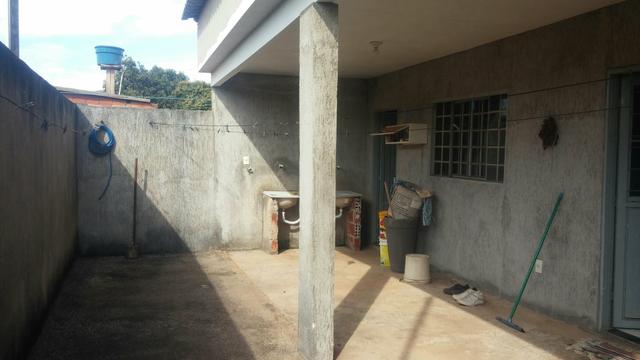 Ótima Casa 3 quartos com suíte, laje + Kitnet nos fundos lote com 300 me de - Foto 12