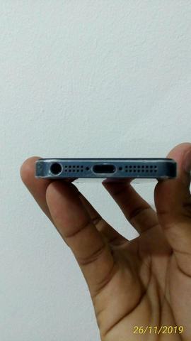 Vendo um iPhone 5 leia com atenção - Foto 4