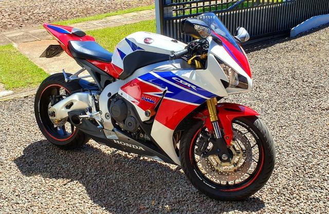 Vendo CBR 1000 RR Fireblade HRC