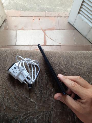 J6 + com carregador! - Foto 2