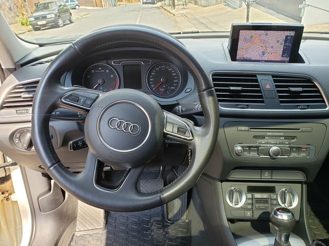 Audi Q3 2.0 TFSI Quattro Ambiente - Foto 5