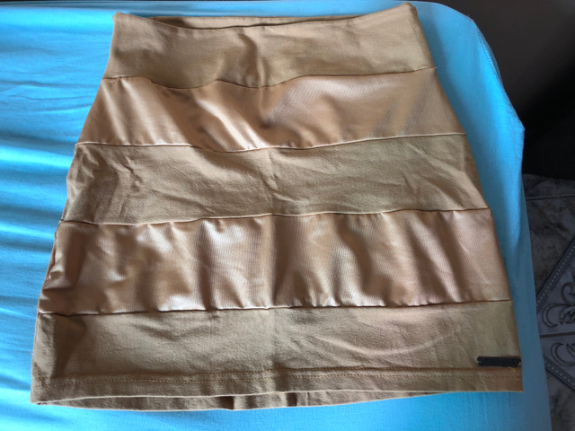 Saias da planet veste 36/38 - Foto 5