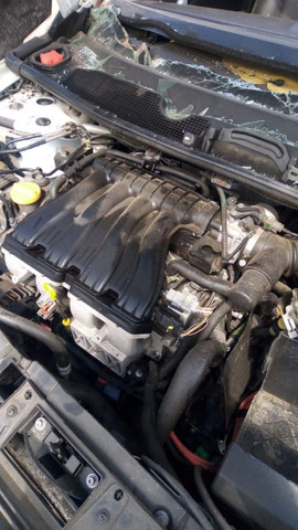 Motor Renault Fluence 2.0 2013.