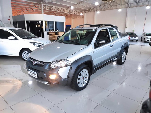 FIAT STRADA ADVENTURE 1.8 C. DUPLA 3P