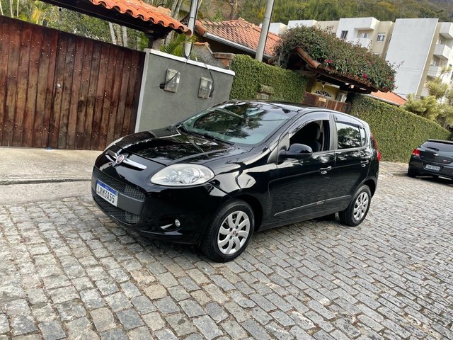 PALIO 1.4 2015 ATTRACTIVE COMPLETO