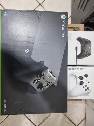 Xbox One X 1 TB - Foto 4