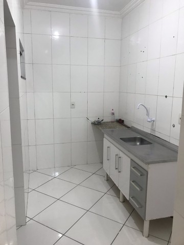 Apartamento semi mobiliado 3/4 sendo 1 com suíte em Ipirá 