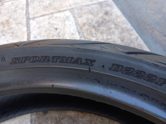 Pneu Dunlop Sportmax d222f 120/70-17 - Foto 4
