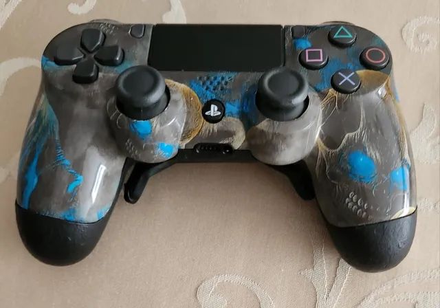 Jogos PS4 como novos em ótimo estado em segunda mão durante 1 EUR em  Linares na WALLAPOP