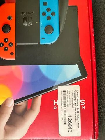 Console Nintendo Switch OLED 64GB com Joy Con Azul/Vermelho