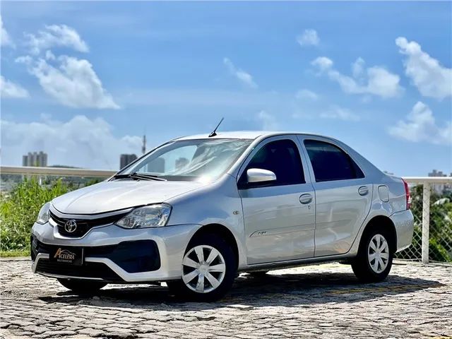 Toyota Etios 2019 1.5 x sedan 16v flex 4p manual