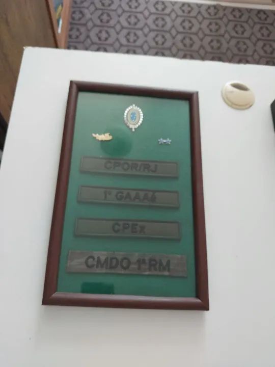 Dois Quadros Temáticos - Conjunto de Insígnias.Raridade! - Foto 2