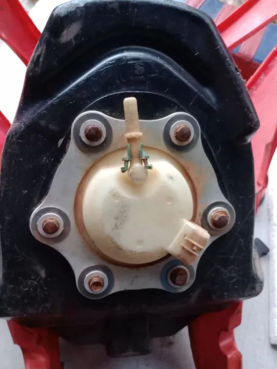 Tanque combustível Honda crf 250 ou 450 - Foto 5