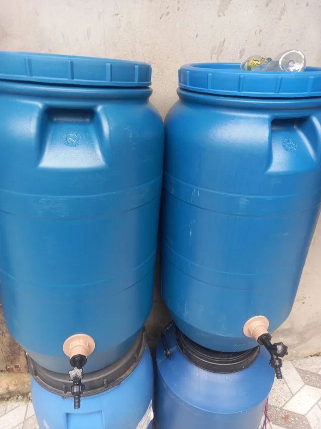 Tambor barrica 90 litros com torneira, eram de envase alimentícios  - Foto 2