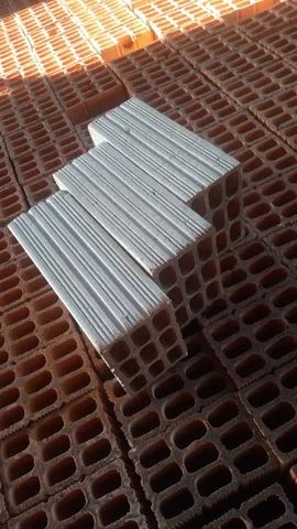 Tijolo maciço, lajota ( furado) / chácara64330308893826121