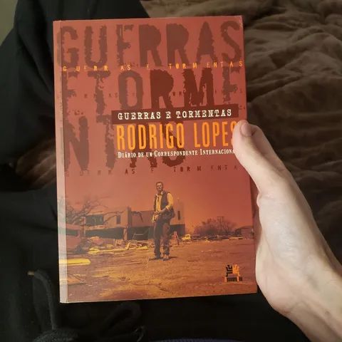 Livro: Guerras e Tormentas - Rodrigo Lopes